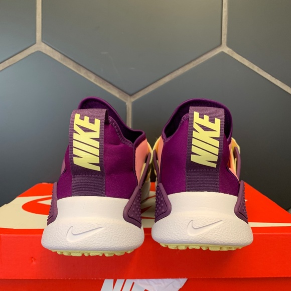 Nike Huarache Extreme GS Pink Citron Running Shoes - Picture 4 of 7